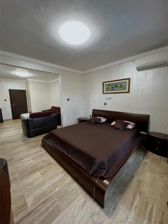 Family Hotel Paradise Saints Constantine and Helena Exterior foto