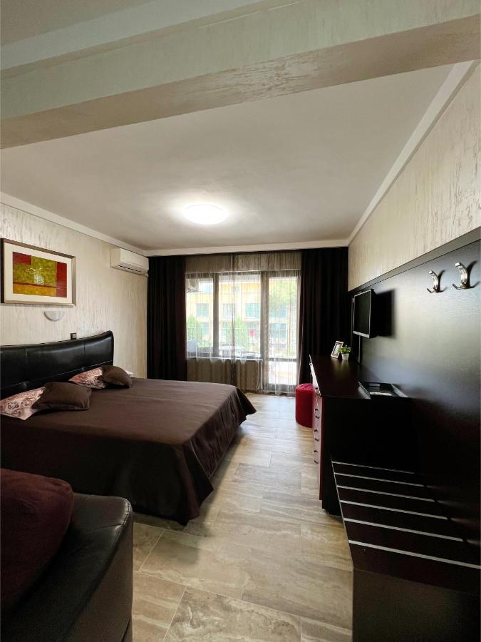 Family Hotel Paradise Saints Constantine and Helena Exterior foto