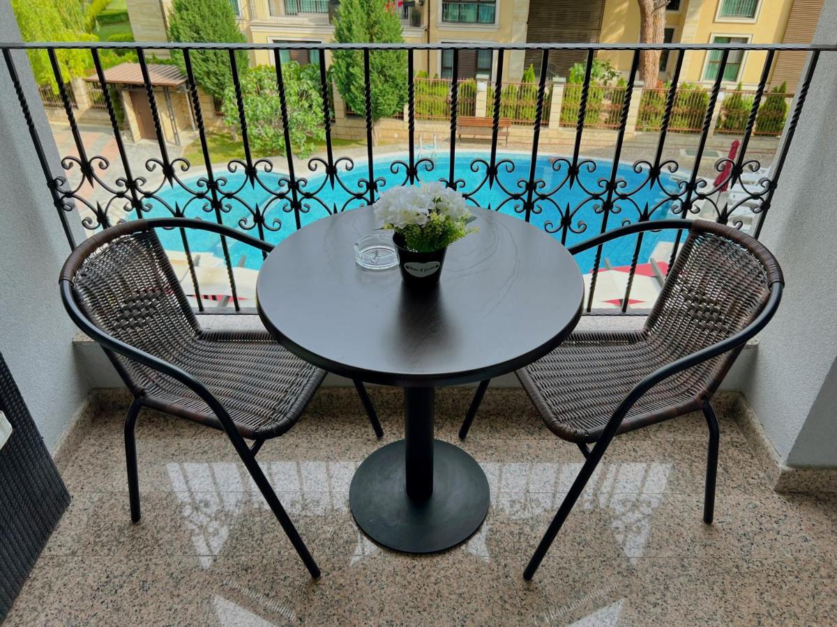 Family Hotel Paradise Saints Constantine and Helena Exterior foto