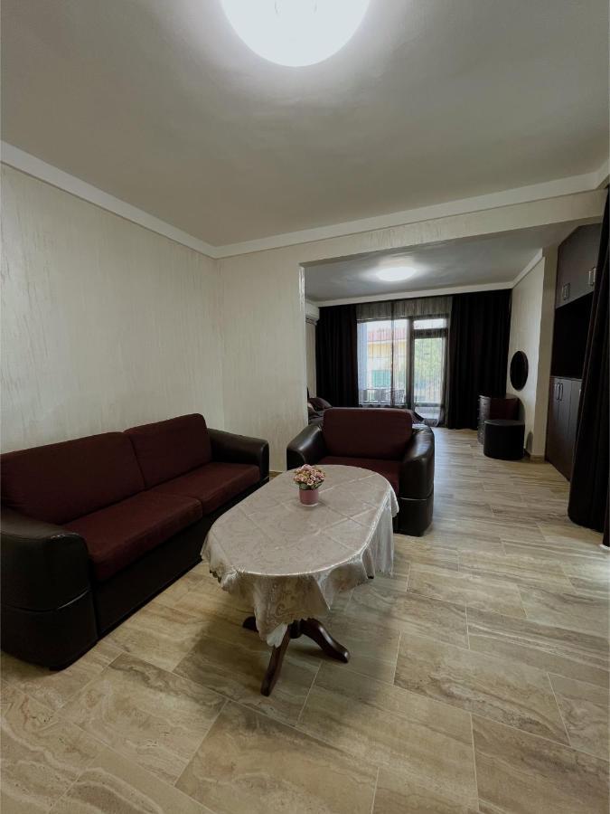 Family Hotel Paradise Saints Constantine and Helena Exterior foto